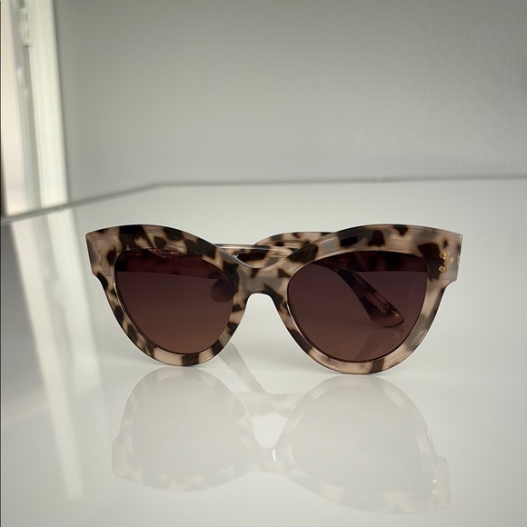Vince Camuto Accessories - Vince Camuto Tortoiseshell Sunglasses